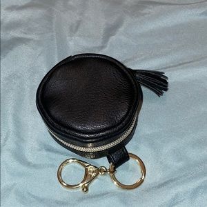 SoldItzy ritzy pacifier holder